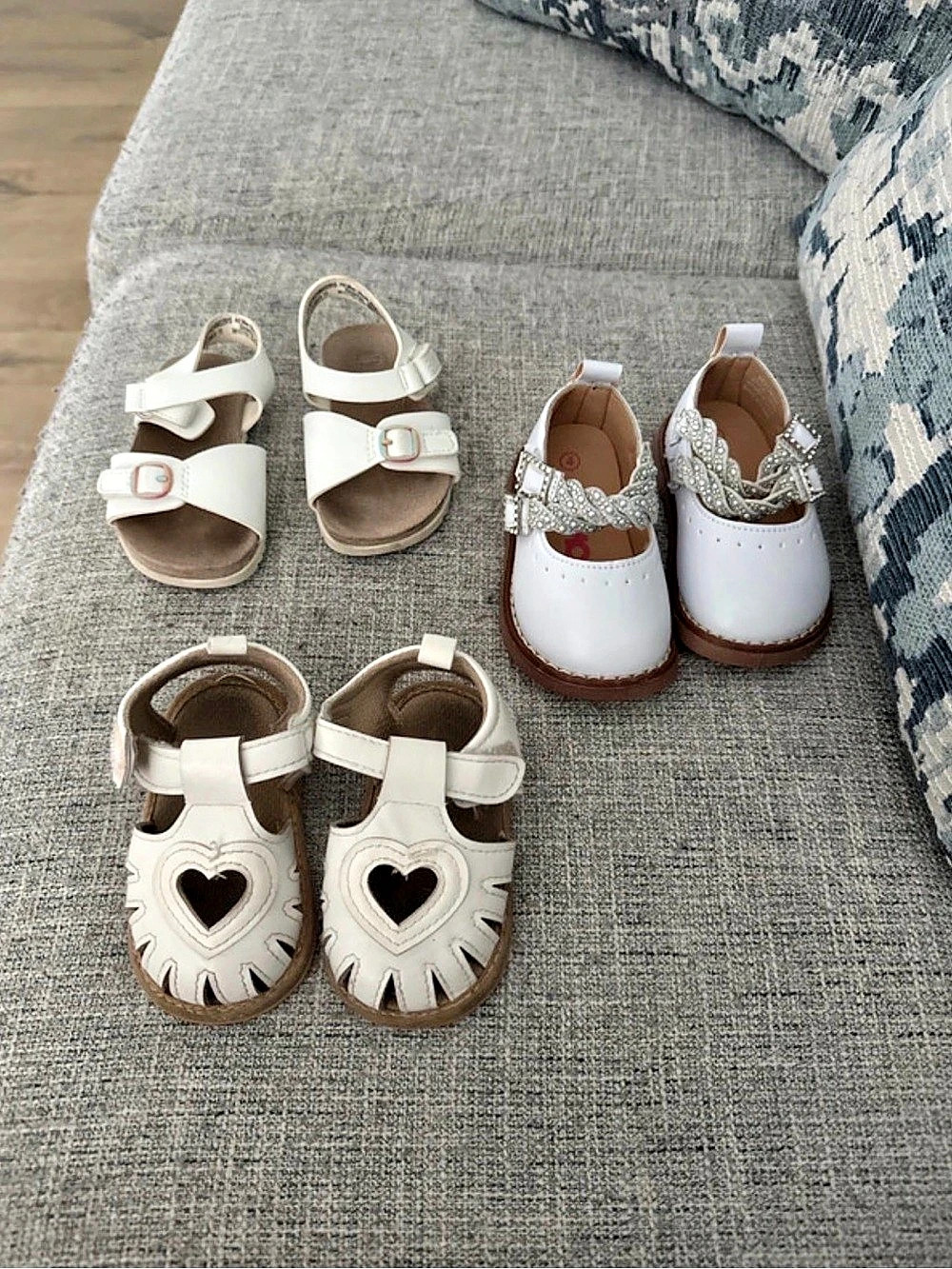 Kids White Sandals 4-Pair Lot Like New